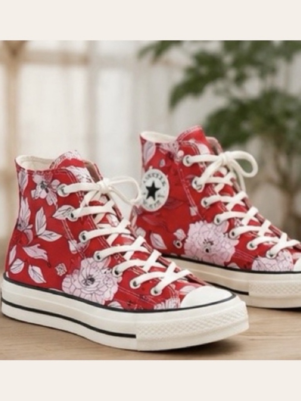 Converse Chuck 70 Vintage Floral High Top Sneakers Red Pink Women’s Size 5.5